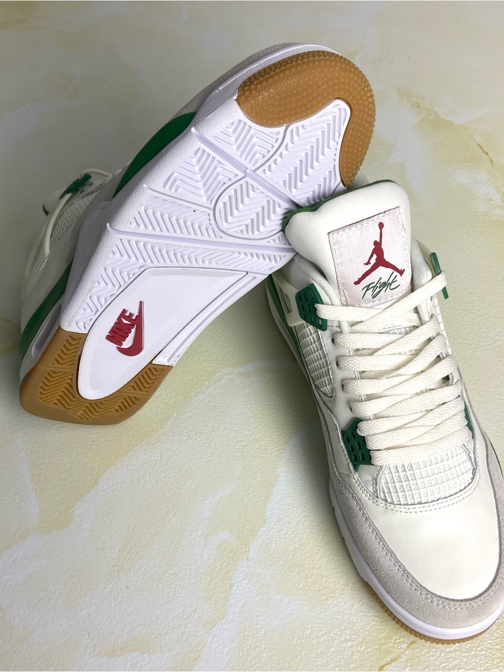 Nike Air Jordan 4 White Green Gum - Men's Sneakers